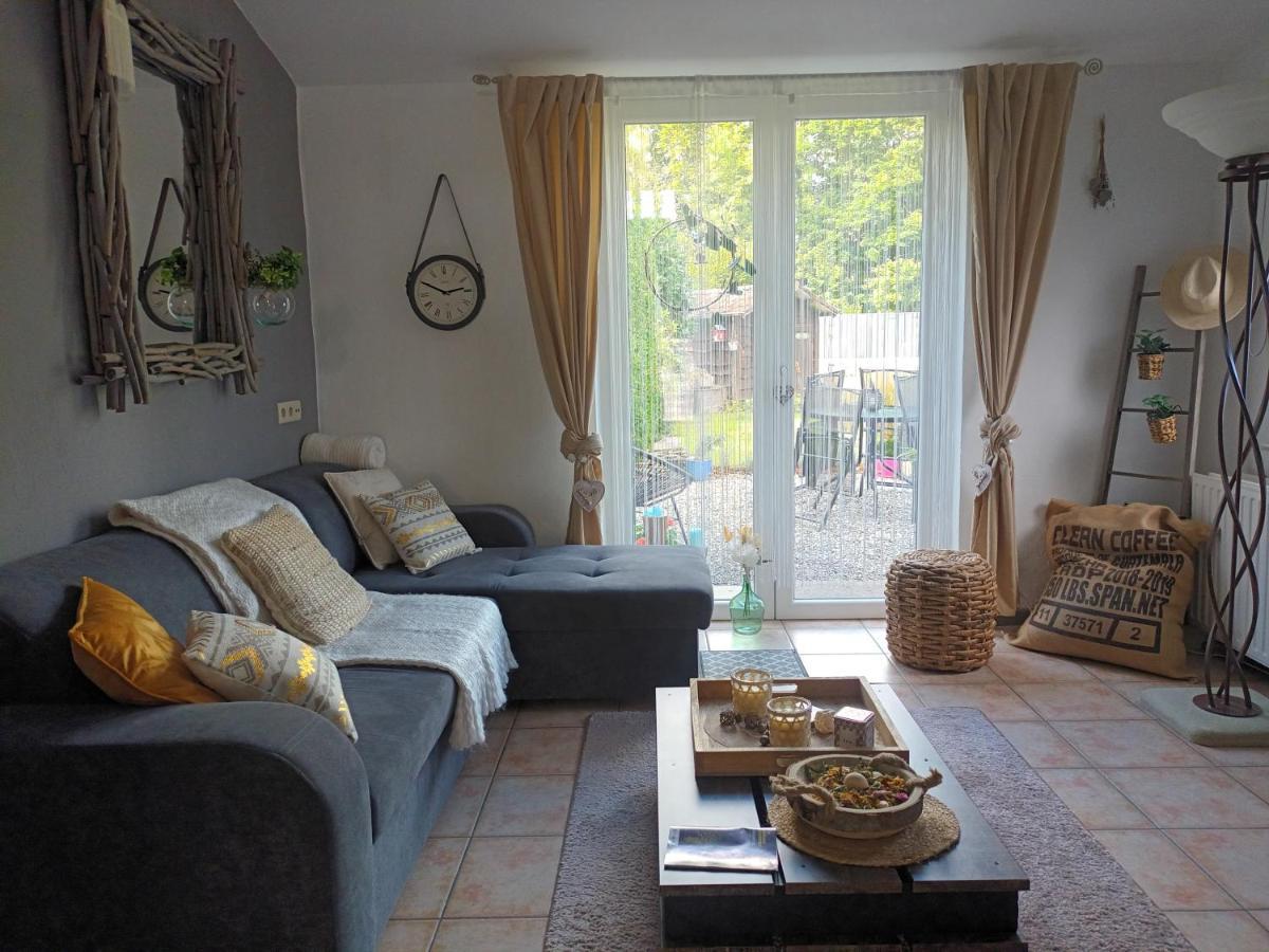 Chez Seb & Lulu, Studio D'Hotes Neufchâteau Zewnętrze zdjęcie